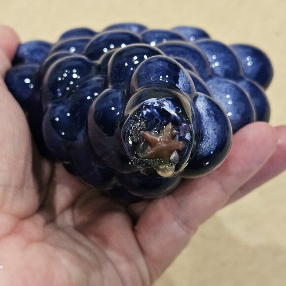 VINTAGE HANDPAINTED CERAMIC GRAPES MAJOLICA DECOR DISPLAY ART FRUIT VIETRI ITALY - Picture 7 of 8